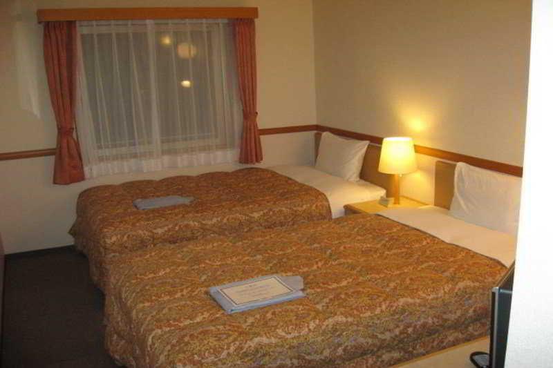 Toyoko Inn Sendai-Eki Nishi-Guchi Chuo Zewnętrze zdjęcie