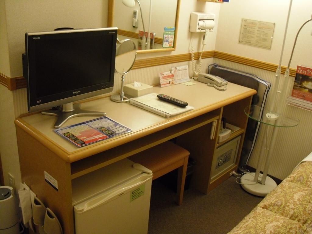Toyoko Inn Sendai-Eki Nishi-Guchi Chuo Zewnętrze zdjęcie