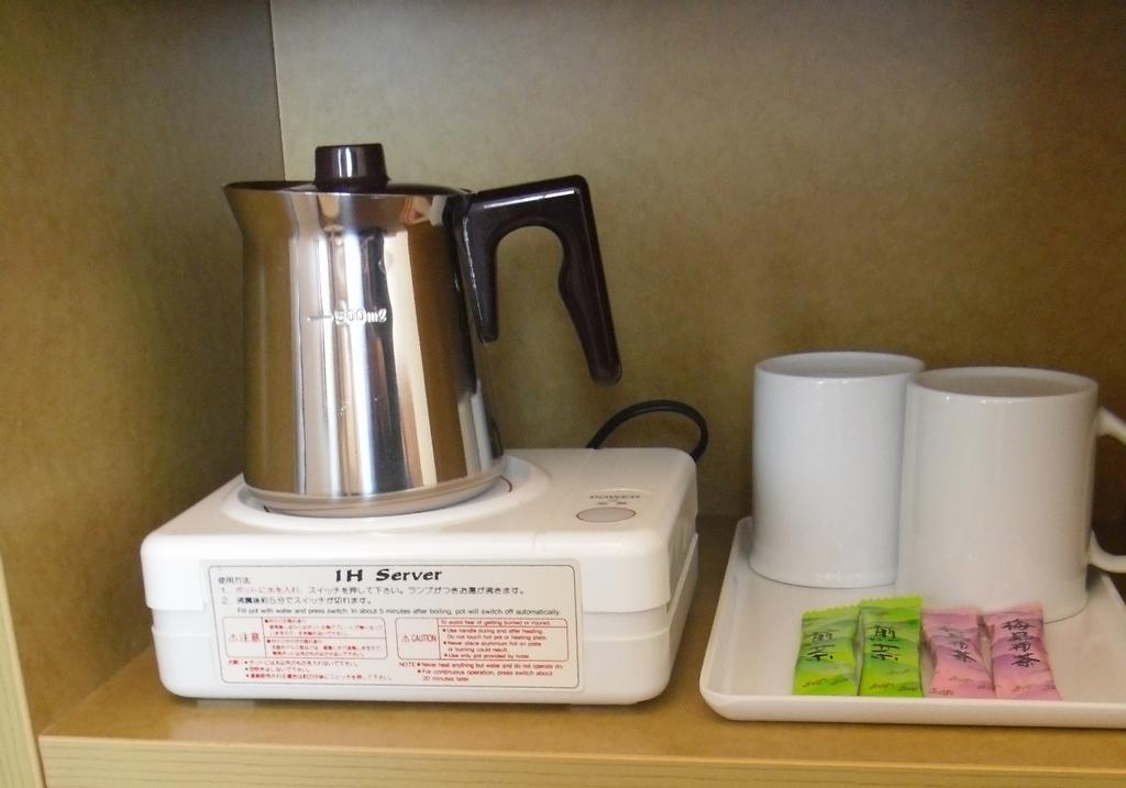 Toyoko Inn Sendai-Eki Nishi-Guchi Chuo Zewnętrze zdjęcie