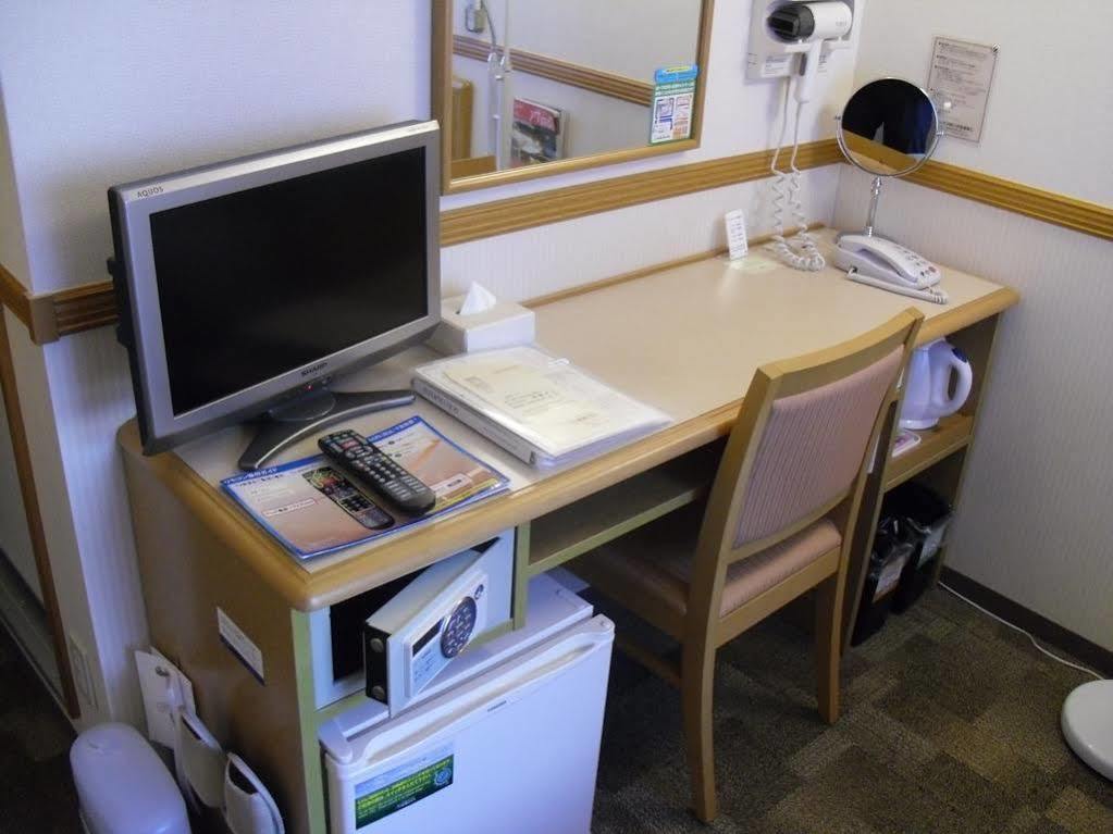 Toyoko Inn Sendai-Eki Nishi-Guchi Chuo Zewnętrze zdjęcie